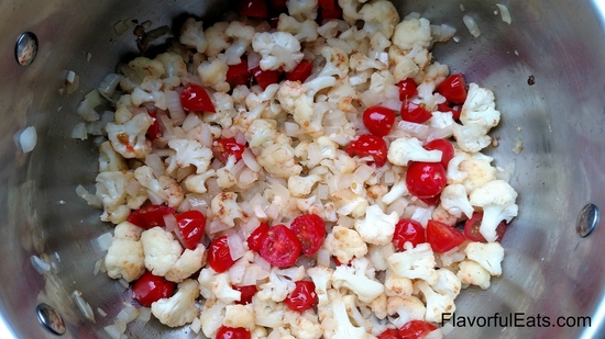 Chickpea & Cauliflower Curry