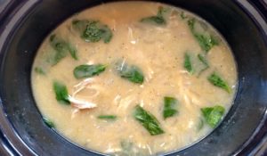 Slow Cooker Lemony Chicken & Barley Soup