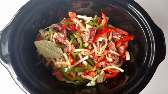 Slow Cooker Pepper Steak