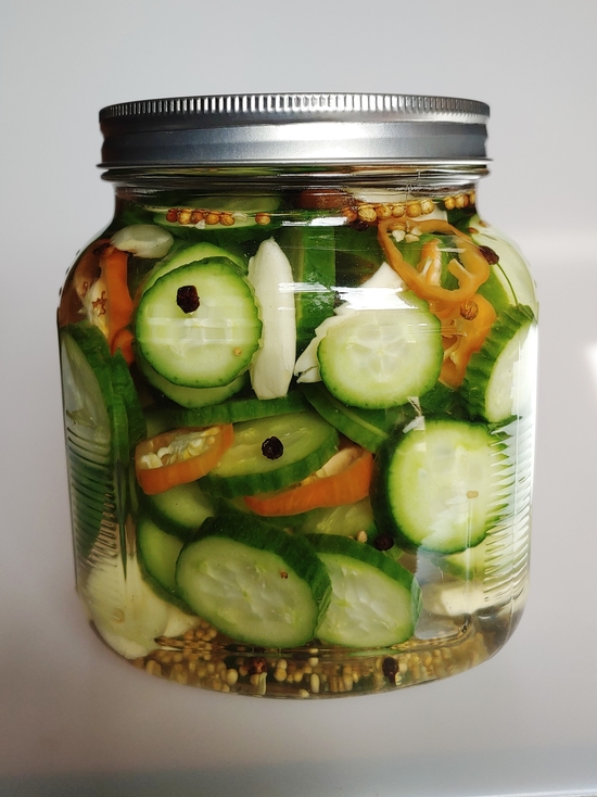 Habanero Garlic Pickles