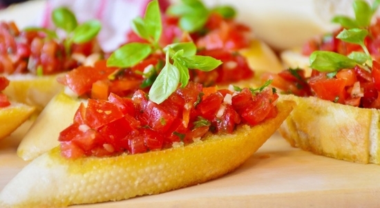 Bruschetta al Pomodoro