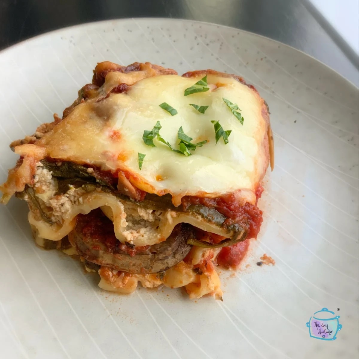 Slow Cooker Mushroom Spinach Lasagna