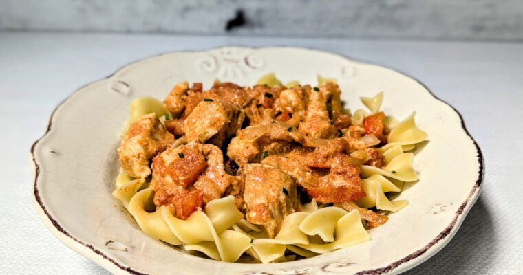 Slow Cooker Chicken Paprikash