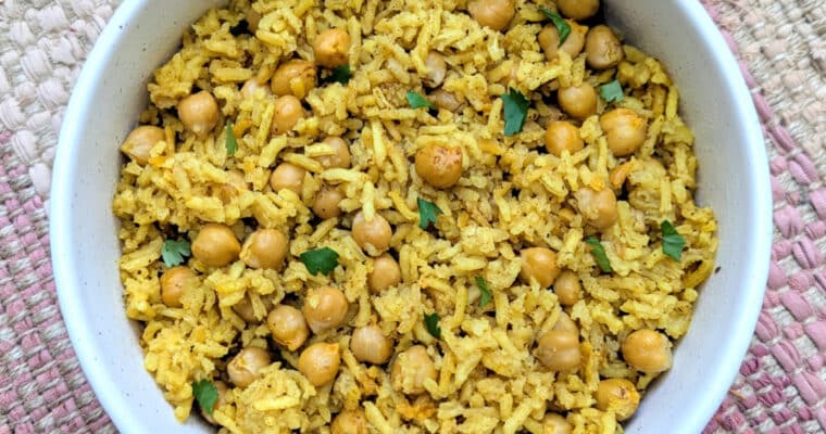 One-Pot Spiced Rice and Chickpeas